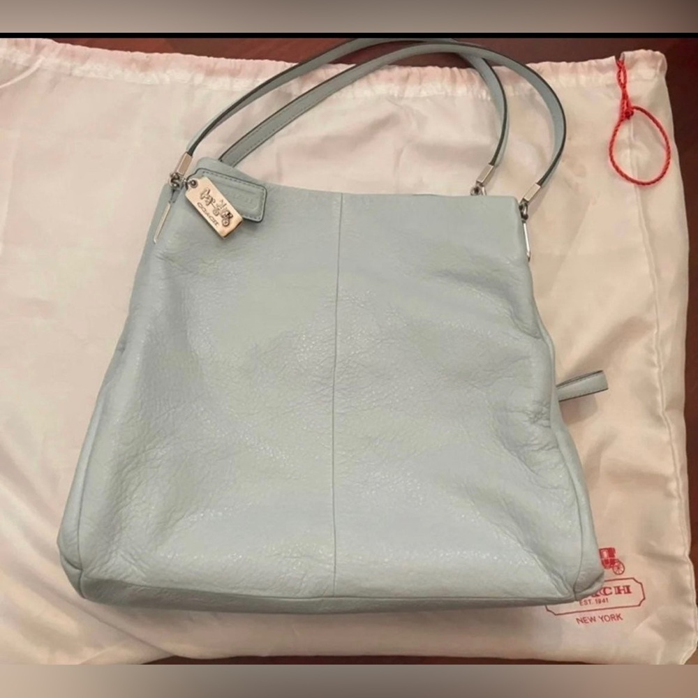 Leather coach purse baby blue